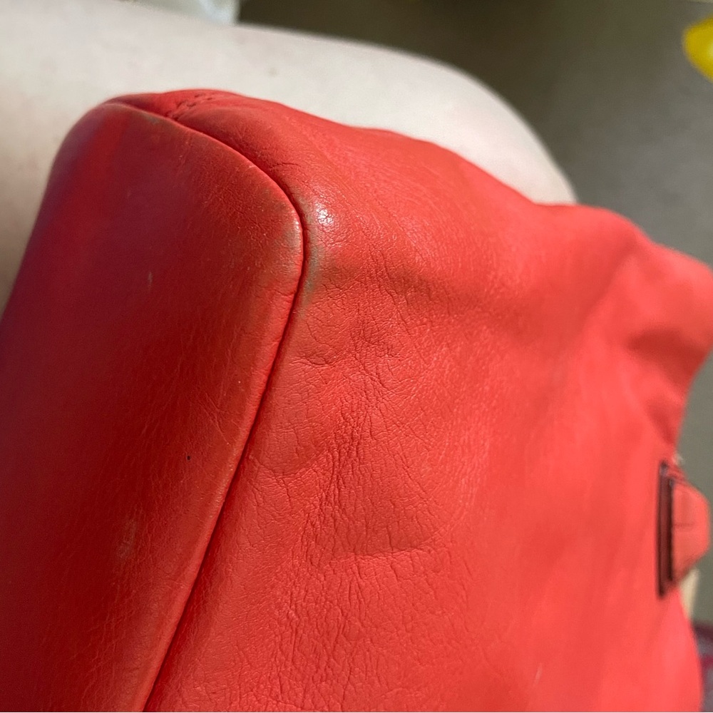 Coach Bright Coral Cammie Chain Tote - Picture 5 of 10
